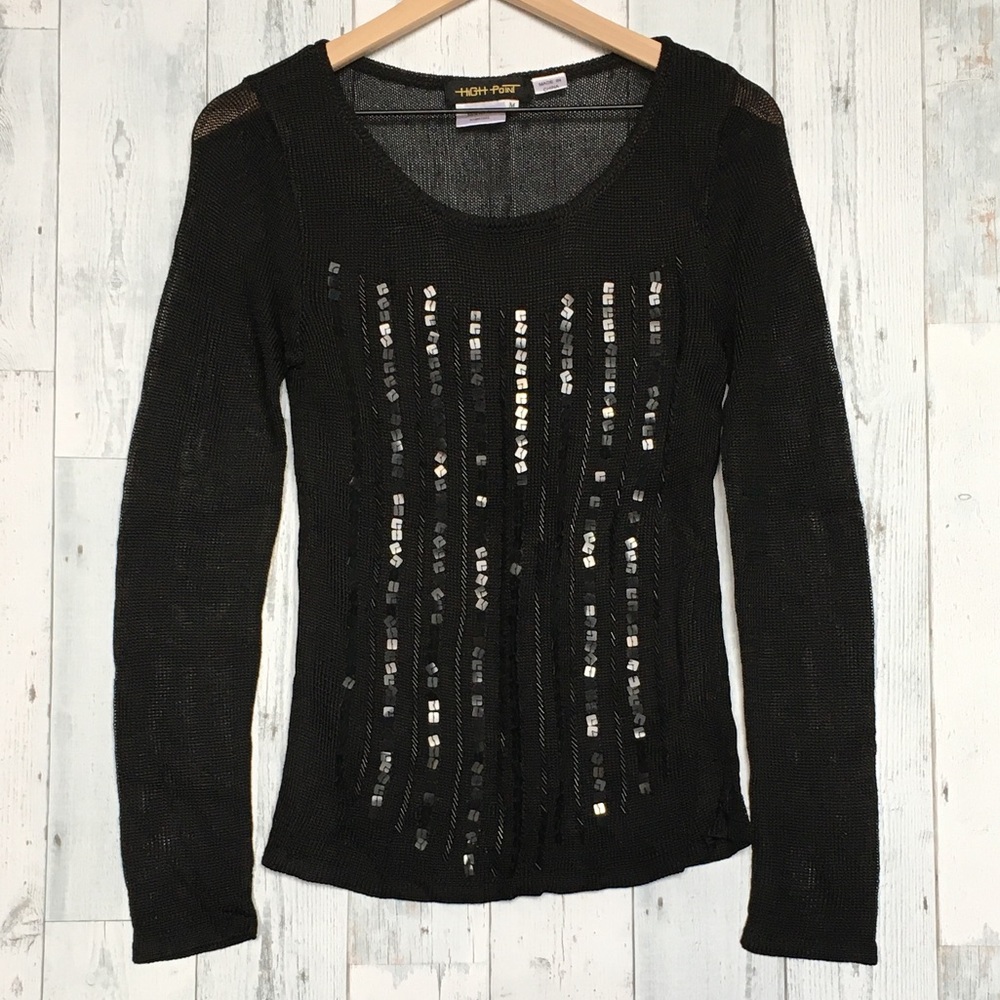Cute knit top with sequins (M)